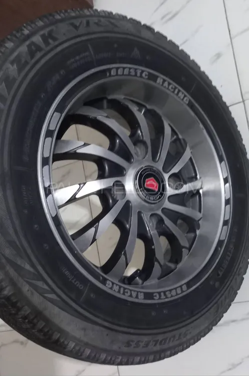 tyre allow rims Image-1