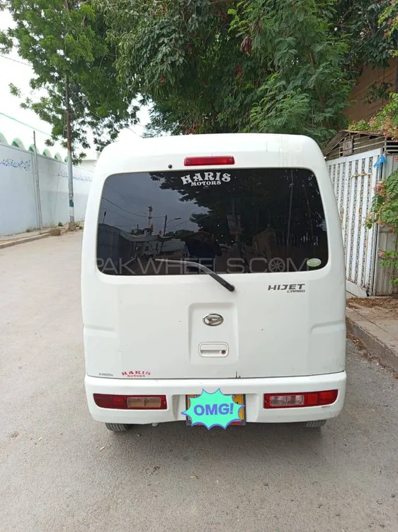 Daihatsu Hijet 2011 for Sale in Karachi Image-1