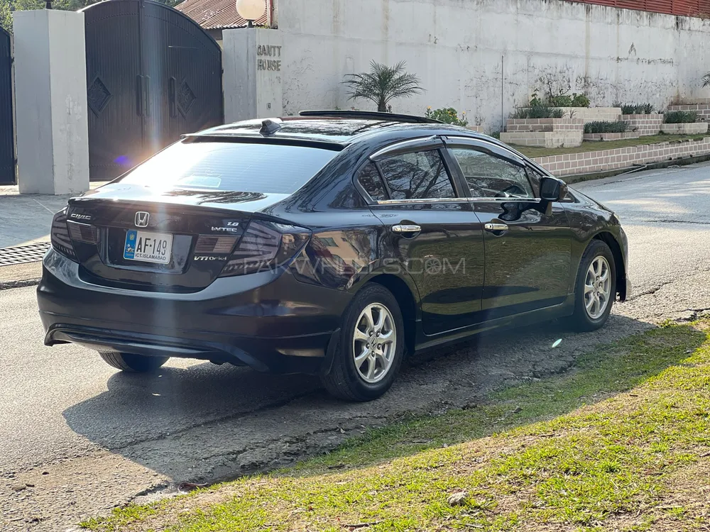 Honda Civic 2013 for Sale in Islamabad Image-1