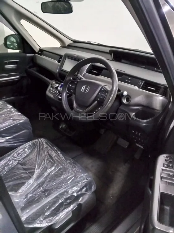 Honda Freed 2019 for Sale in Lahore Honda Freed 2019 for Sale in Lahore Image-6