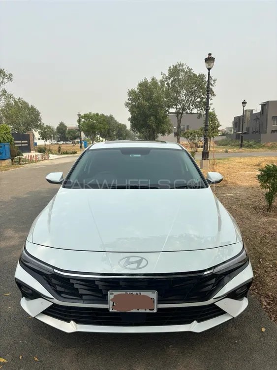 Hyundai Elantra 2024 for Sale in Lahore Image-1