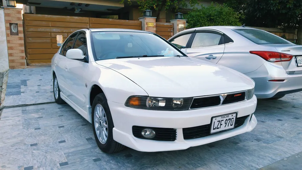 Mitsubishi Galant 2004 for Sale in Lahore Image-1
