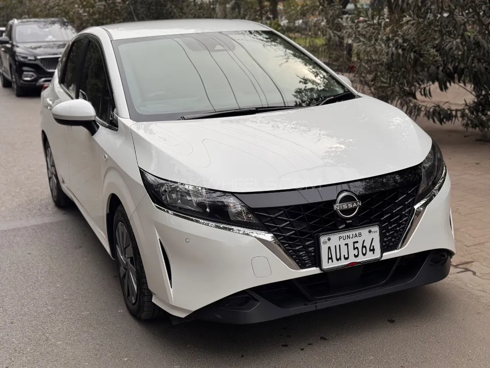 Nissan Note 2021 for Sale in Lahore Image-1