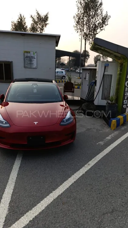 Tesla Model 3 2021 for Sale in Lahore Image-1