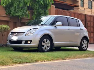 Suzuki Swift DLX Automatic 1.3 Navigation 2021 for Sale