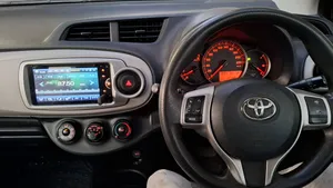 Toyota Vitz F 1.0 2013 for Sale