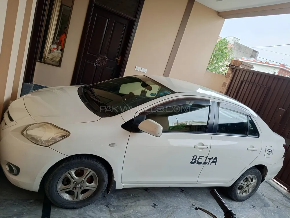 Toyota Belta 2006 for Sale in Gujrat Image-1
