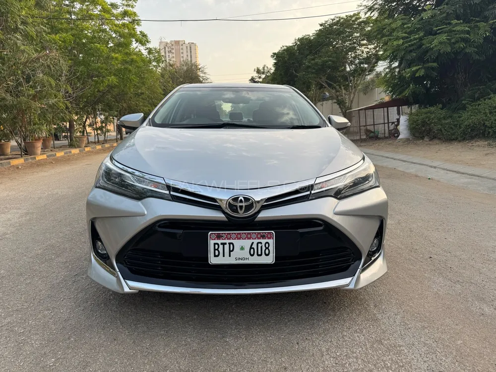 Toyota Corolla 2021 for Sale in Karachi Image-1