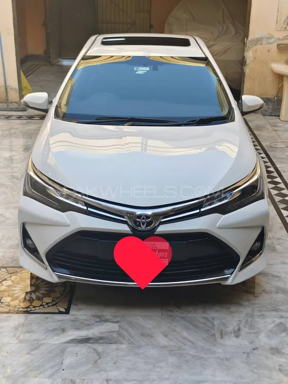 Toyota Corolla 2023 for Sale in Peshawar Image-1