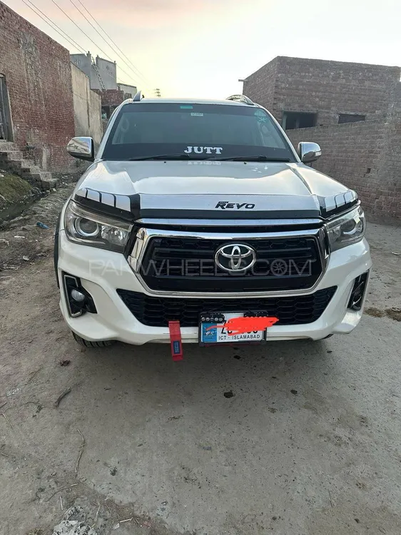 Toyota Hilux 2013 for Sale in Gujranwala Image-1