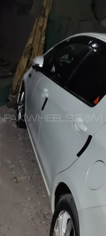 Toyota Vitz 2017 for Sale in Karachi Image-1