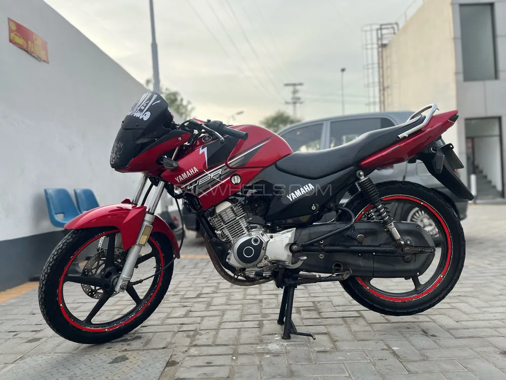 Yamaha YBR 125 2018 for Sale Yamaha YBR 125 2018 for Sale Image-11