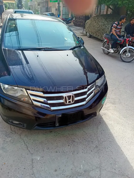 Honda City 2015 for Sale in Lahore Image-1