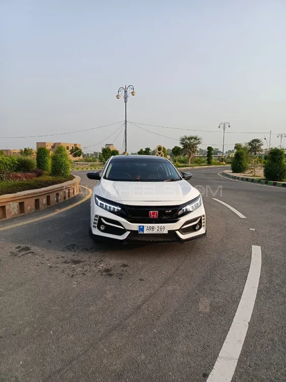 Honda Civic 2020 for Sale in Vehari Image-1