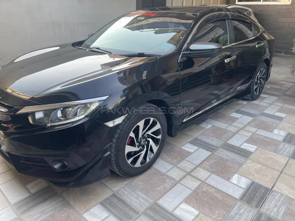 Honda Civic 2017 for Sale in Lahore Image-1