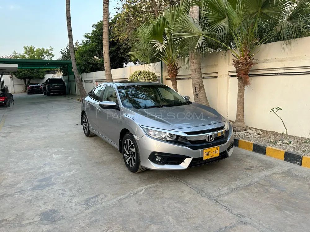 Honda Civic 2018 for Sale in Karachi Image-1