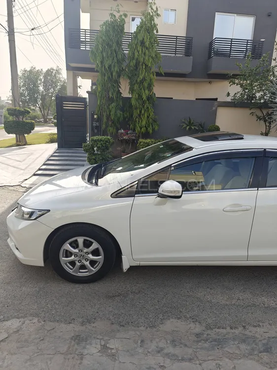 Honda Civic 2015 for Sale in Lahore Image-1