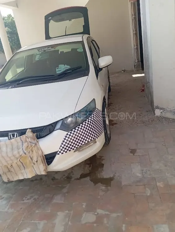 Honda Insight 2010 for Sale in Lahore Image-1