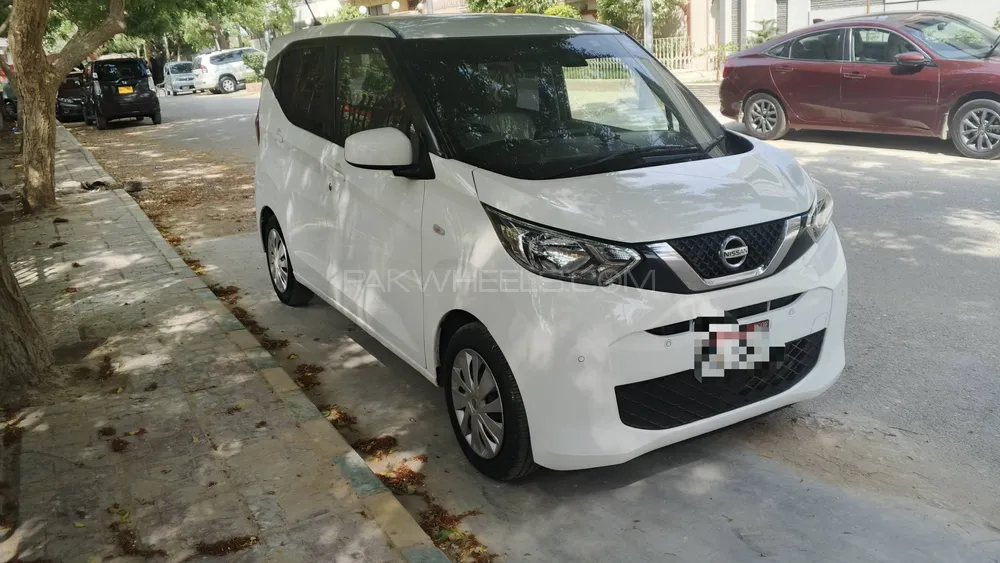 نسان ڈیز 2020 for Sale in کراچی Image-1