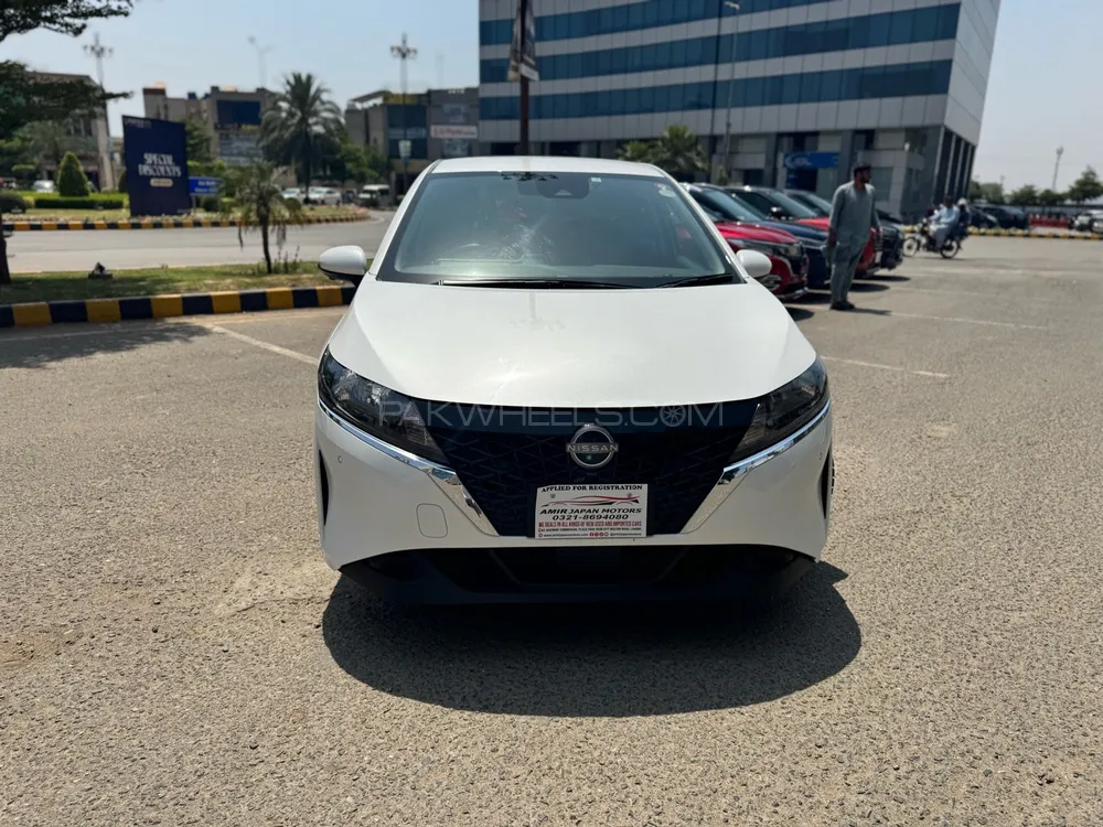 Nissan Note 2021 for Sale in Lahore Image-1