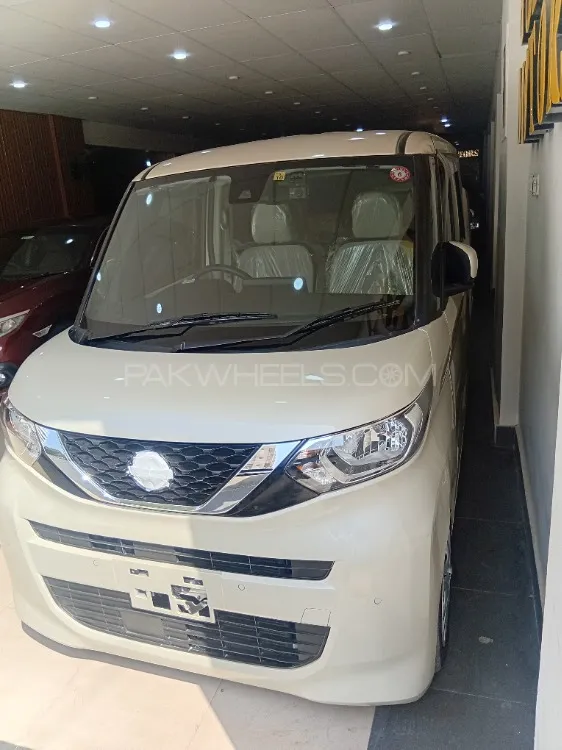 Nissan Roox 2021 for Sale in Karachi Image-1