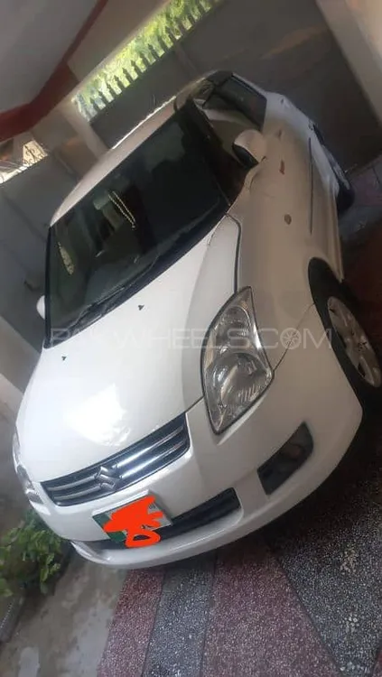 Suzuki Swift 2010 for Sale in Jhelum Image-1