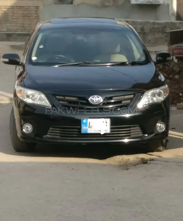 Toyota Corolla 2011 for Sale in Islamabad Image-1