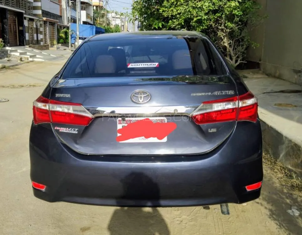 Toyota Corolla 2016 for Sale in Karachi Image-1