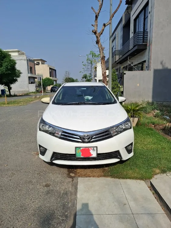 Toyota Corolla 2015 for Sale in Lahore Image-1