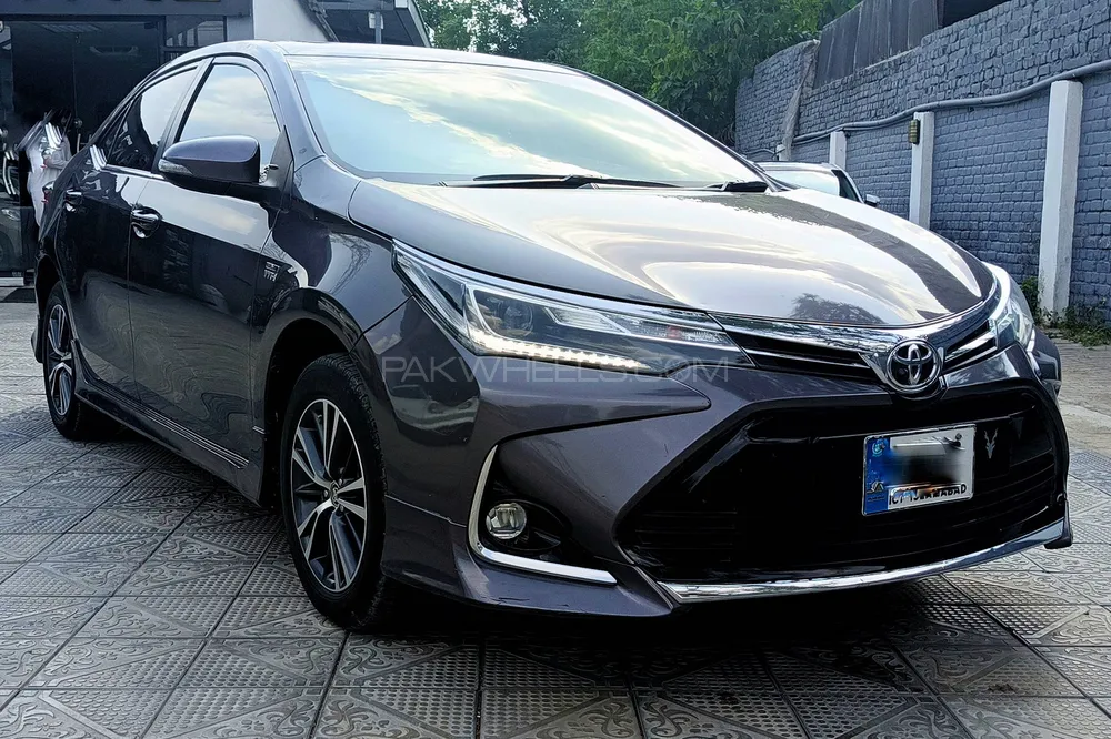 Toyota Corolla 2022 for Sale in Islamabad Image-1