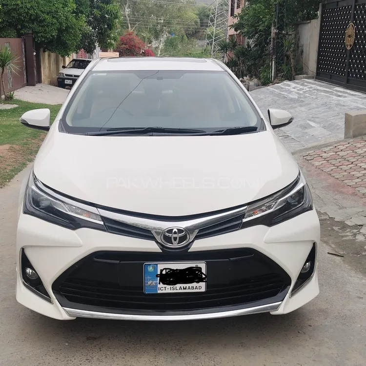 Toyota Corolla 2021 for Sale in Islamabad Image-1
