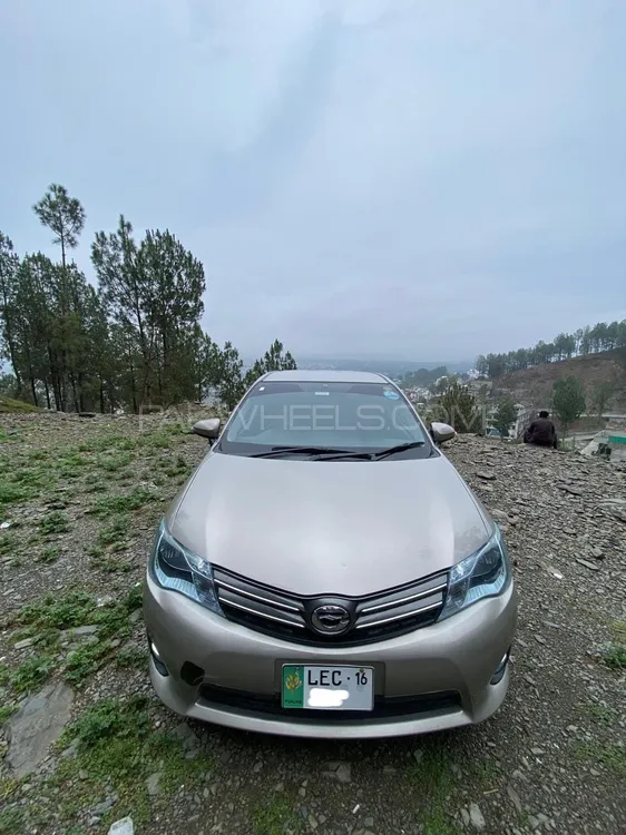 Toyota Corolla Axio 2012 for Sale in Abbottabad Image-1