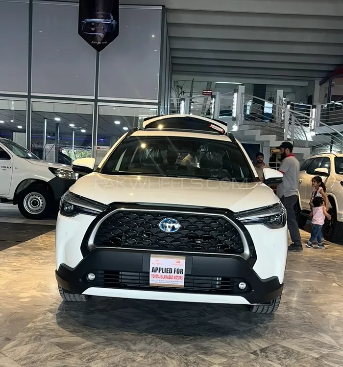 Toyota Corolla Cross 2024 for Sale in Islamabad Image-1