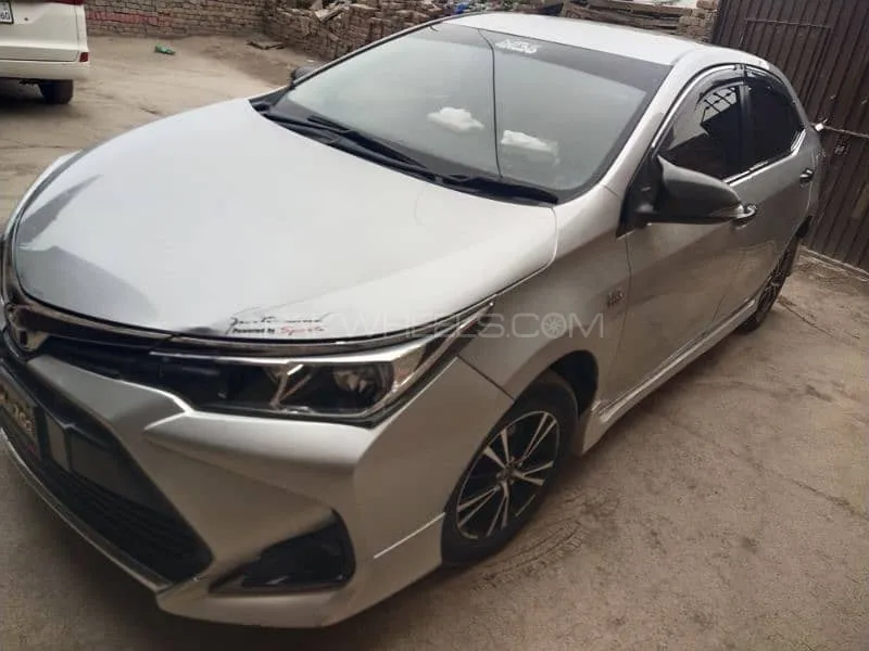Toyota Corolla 2017 for Sale in Multan Image-1