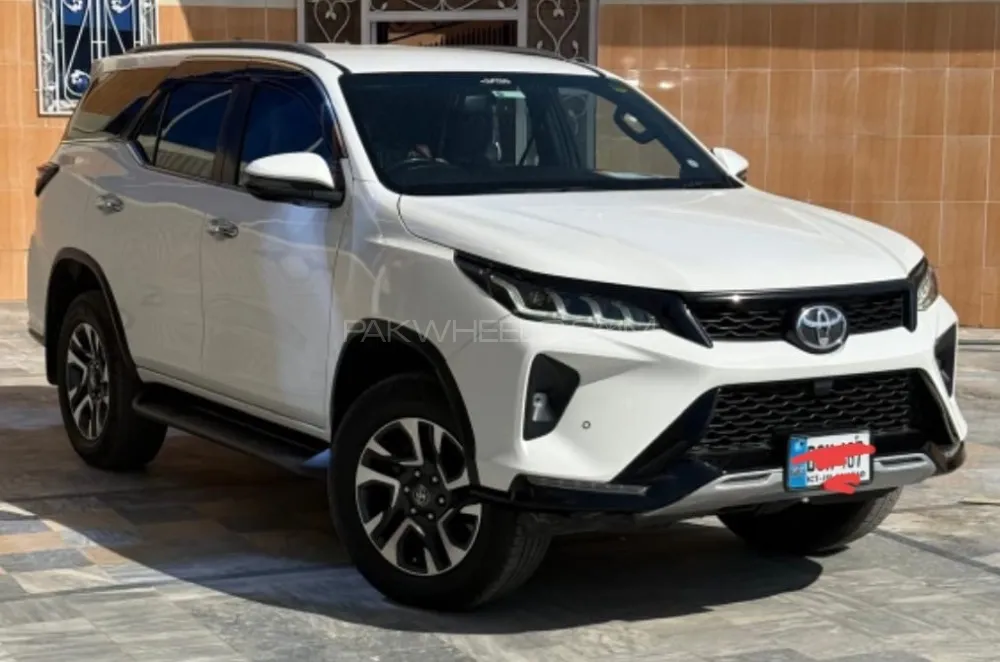 Toyota Fortuner 2022 for Sale in Islamabad Image-1