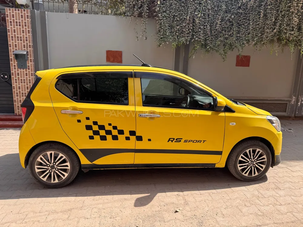 Toyota Pixis Epoch 2018 for Sale in Multan Image-1