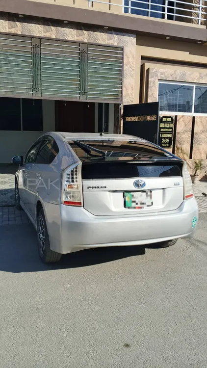 Toyota Prius 2010 for Sale in Sahiwal Image-1