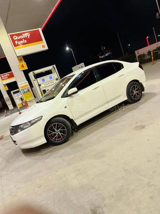 Honda City 2013 for Sale in Karachi Image-1
