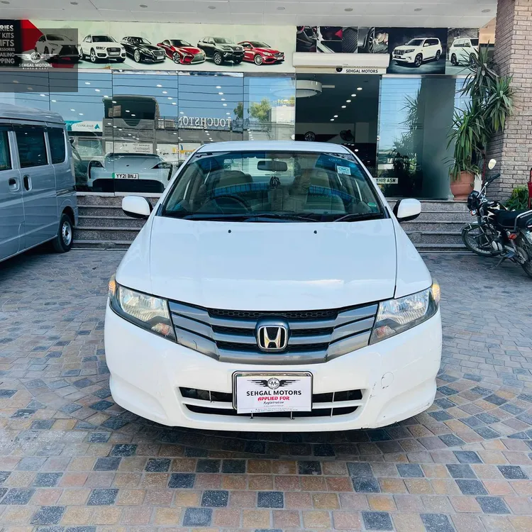 Honda City 2013 for Sale in Islamabad Image-1
