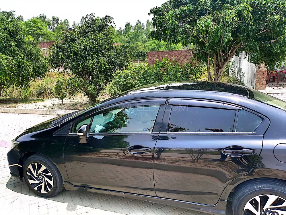 Honda Civic 2015 for Sale in Sialkot Image-1