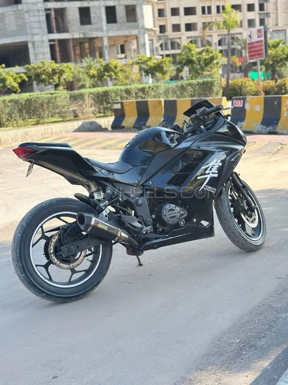 Kawasaki Ninja ZX300 2018 for Sale Image-1