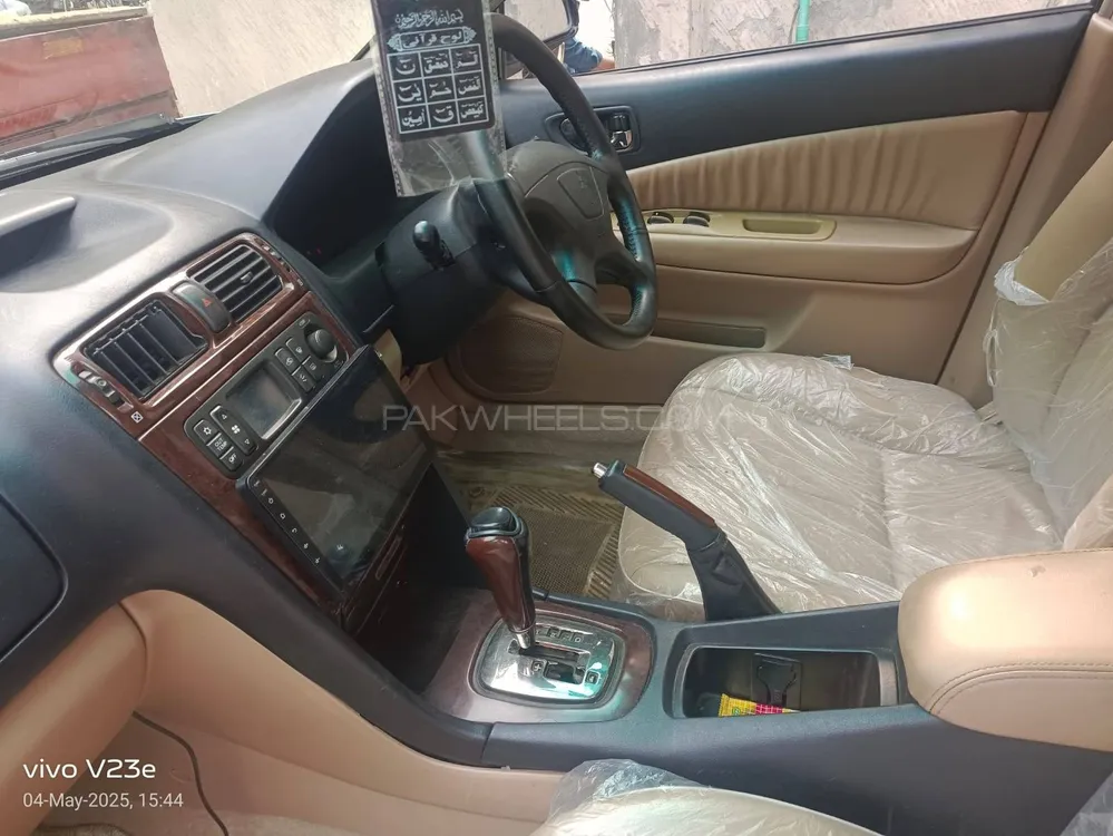 Mitsubishi Galant 2004 for Sale in Lahore Image-1