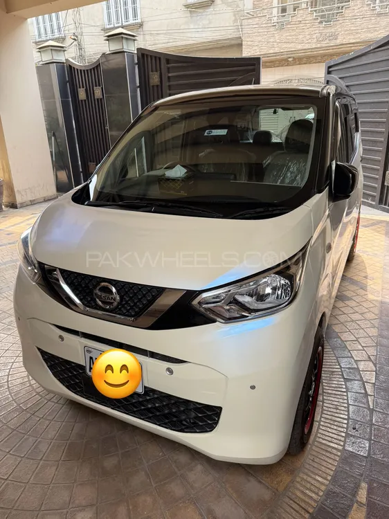 نسان ڈیز 2022 for Sale in سیالکوٹ Image-1