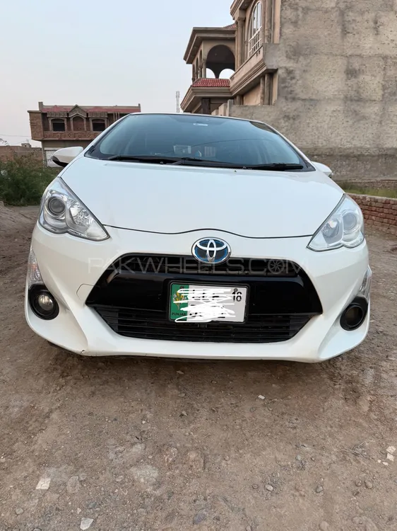 Toyota Aqua 2015 for Sale in Sargodha Image-1