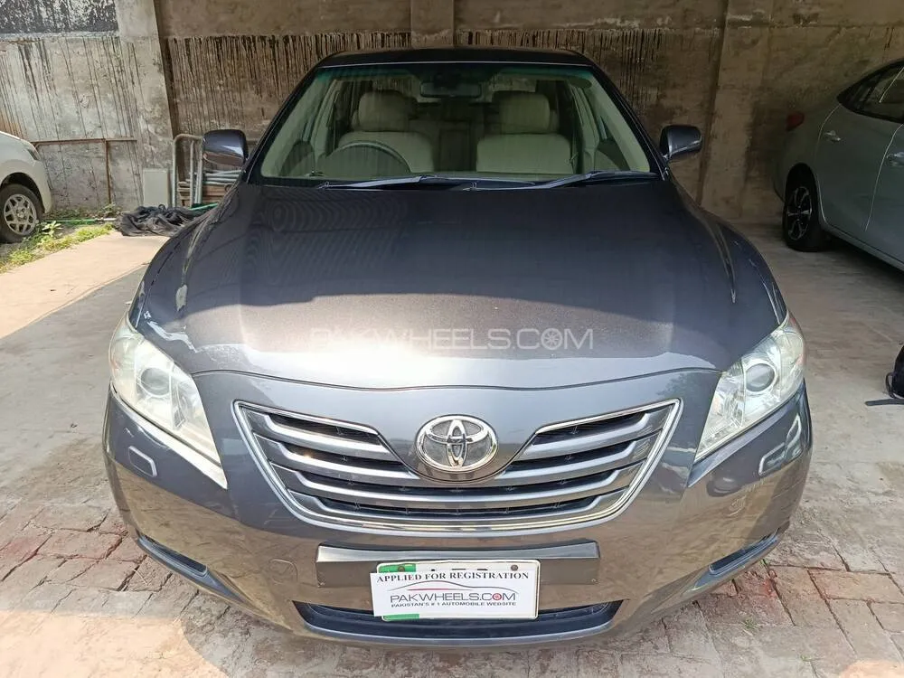 Toyota Camry 2007 for Sale in Lahore Image-1