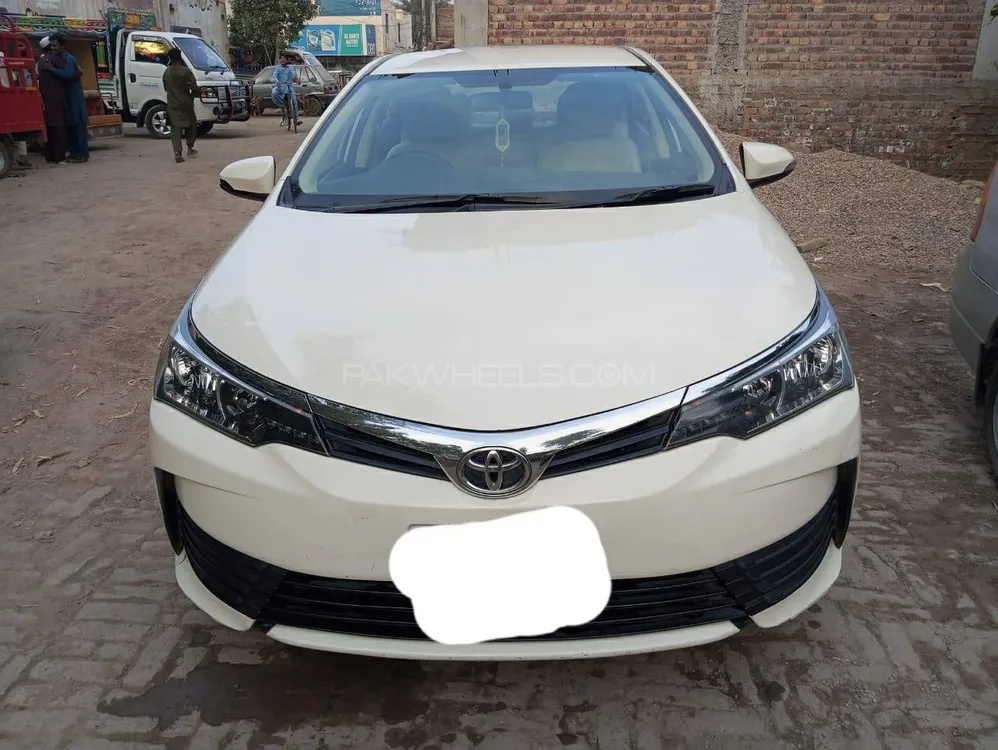 Toyota Corolla 2017 for Sale in Multan Image-1
