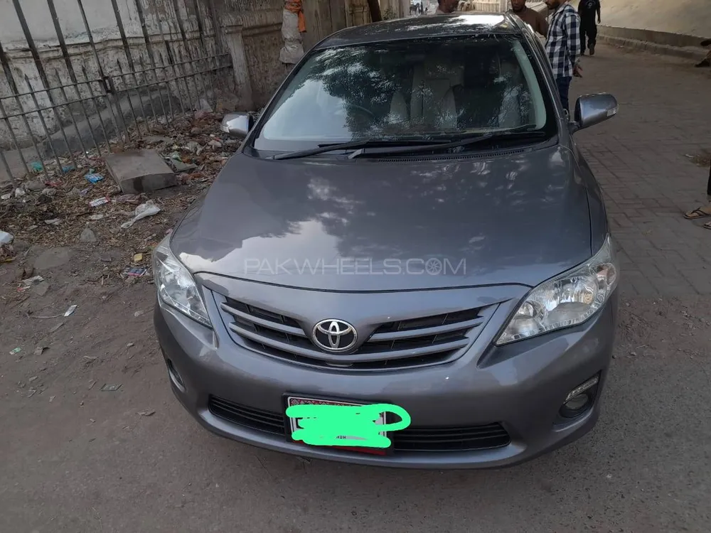 Toyota Corolla 2014 for Sale in Karachi Image-1