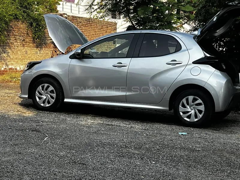 ٹویوٹا یارس سیڈان 2021 for Sale in سرگودھا Image-1
