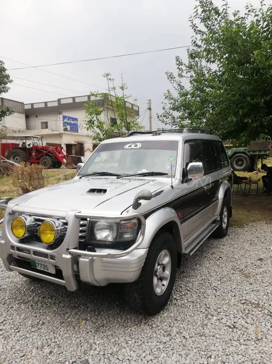 Mitsubishi Pajero 1994 for Sale in Wah cantt Image-1