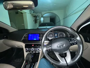 Hyundai Elantra GLS 2022 for Sale